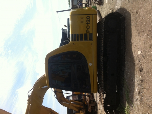 ขายรถแมคโครPC120-6 สภาพพร้อมใช้ เอกสารเล่มทะเบียน ไฟฟ้าครบ สนใจติดต่อ บอย 085-156-2314