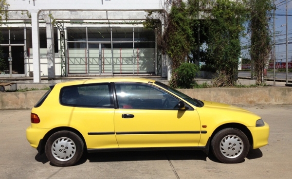 +3ประตู+ รถบ้านอัยการฝากขาย สำหรับคนชอบเดิมๆยางใหม่DUNLOP 082-381-6797