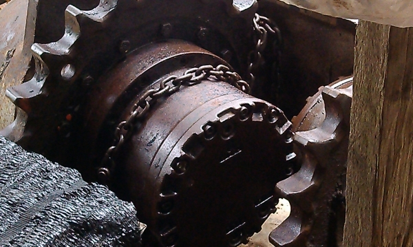 ตัวเดิน sk 045 ราคา 60000/ตัว โทร 0850853022