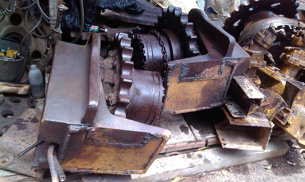 ตัวเดิน sk 045 ราคา 60000/ตัว โทร 0850853022