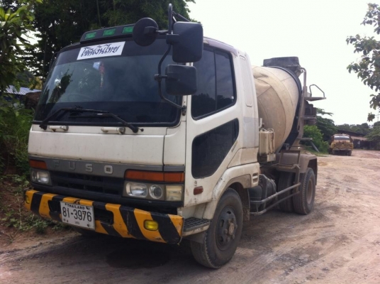 ขายรถมิกซ์ปูน MITSUBISHI เครื่อง 6D17 (3Q)