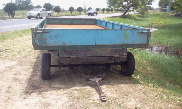 ขายลูกพ่วง 6 ล้อ