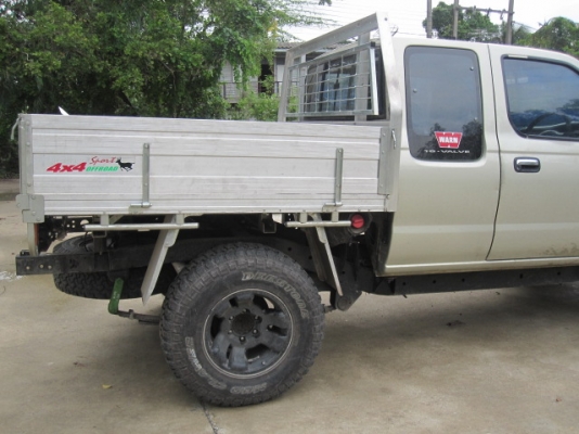 ขายนิสสันฟรอนเทีย กระบะลอย ยกสูงนิดๆ ขายนิสสันฟรอนเทีย กระบะลอย ยกสูงนิดๆ