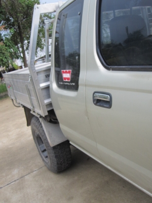 ขายนิสสันฟรอนเทีย กระบะลอย ยกสูงนิดๆ ขายนิสสันฟรอนเทีย กระบะลอย ยกสูงนิดๆ