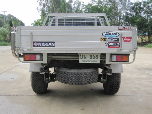 ขายนิสสันฟรอนเทีย กระบะลอย ยกสูงนิดๆ ขายนิสสันฟรอนเทีย กระบะลอย ยกสูงนิดๆ