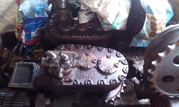 ตัวเดินขนาดเท่า 10 ht ราคา 65000/คู่ โทร 0850853022 ตัวเดินขนาดเท่า 10 ht ราคา 65000/คู่ โทร 0850853022