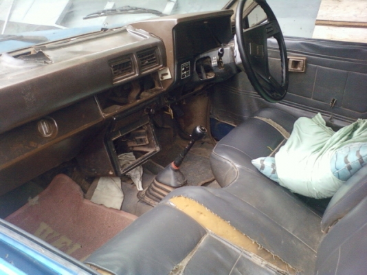 ต้องการขาย  รถกระบะ  ฮีโร่  60000    ปี 28  เครื่องยนต์แน่นมาก ประหยัดน้ำมันจริงๆ  รถวิ่งตรงไม่ส่าย เกียร์ ไม่หอน เข้าง่าย ไฟถอยออก  เอกสารพร้อมโอน ต่อทะเบียนปี 57  เรียบร้อยครับ