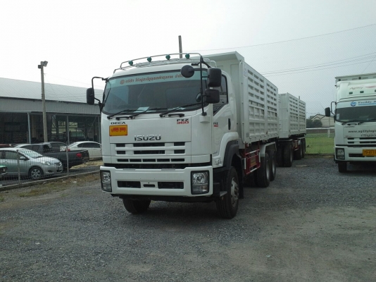 ขายดาวน์ 1300000 รถใหม่ 0870702641 ธานินทร์ ลดเหลือ1180000