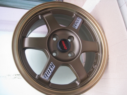 ขายล้อแม็กใหม่ TE37 15"x7" et38 4รู100 สีน้ำตาลไหม้ขอบชา พร้อมจุ๊ป Rays และน็อต Rays ล้อใหม่ไม่เคยใช้งานครับ  สนใจติดต่อเล็กคลองสามครับ (081-3747940)