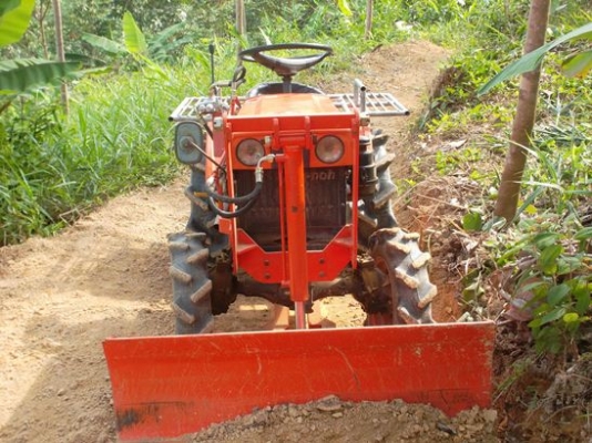 ขายรถไถเล็ก kobuta B6000 ขายรถไถเล็ก kobuta B6000
