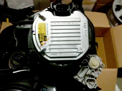 (ของใหม่)ไฟซีนอลรุ่นท๊อป ฟอร์จูนเนอร์ ข้างขวา และไฟแคมรี่ เอสติโม่ (ของใหม่)ไฟซีนอลรุ่นท๊อป ฟอร์จูนเนอร์ ข้างขวา และไฟแคมรี่ เอสติโม่