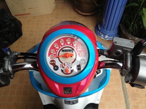 HONDA SCOOPY I รถปี2012วิ่ง2xxxโลลายLOVERสวยกริ้บ
