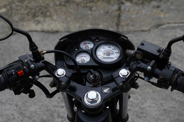 ขาย โซนิค 46  ล้อทอง เดิมๆ สวยๆ   รถมือเดียว