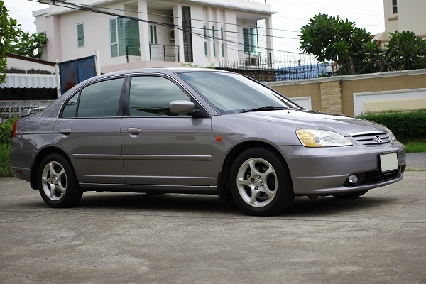 civic รถสำหรับคนชอบประหยัด รถบ้านมือเดียว civic รถสำหรับคนชอบประหยัด รถบ้านมือเดียว