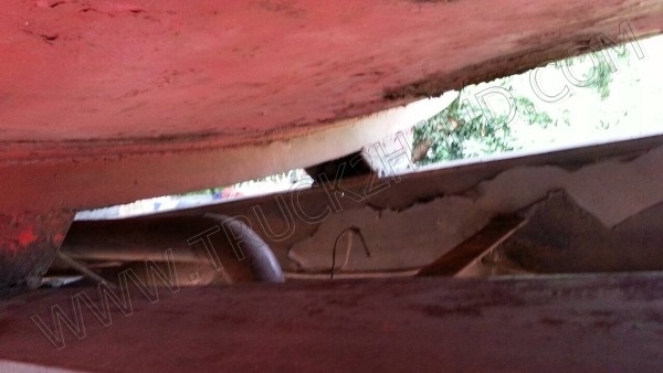 รถบรรทุก 10 ล้อบรรทุกของเหลว  ยี่ห้อ HINO รุ่น FM3MMLD