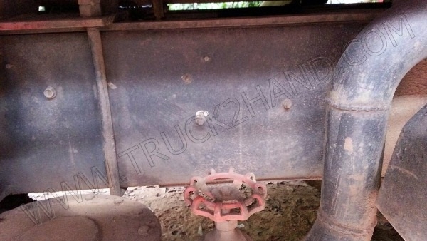 รถบรรทุก 10 ล้อบรรทุกของเหลว  ยี่ห้อ HINO รุ่น FM3MMLD