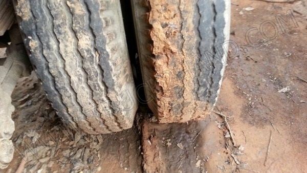 รถบรรทุก 10 ล้อบรรทุกของเหลว  ยี่ห้อ HINO รุ่น FM3MMLD