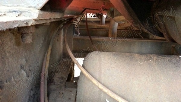 รถบรรทุก 10 ล้อบรรทุกของเหลว  ยี่ห้อ HINO รุ่น FM3MMLD