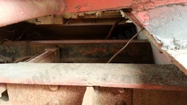 รถบรรทุก 10 ล้อบรรทุกของเหลว  ยี่ห้อ HINO รุ่น FM3MMLD