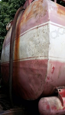 รถบรรทุก 10 ล้อบรรทุกของเหลว  ยี่ห้อ HINO รุ่น FM3MMLD