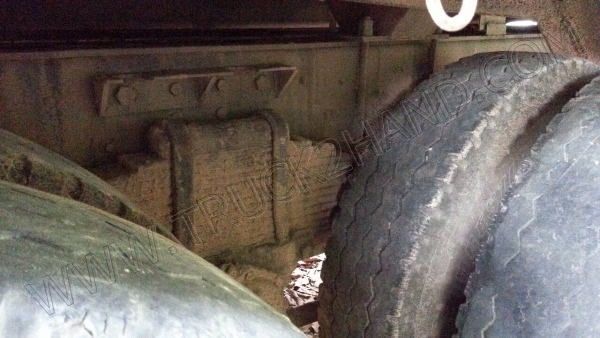 รถบรรทุก 10 ล้อบรรทุกของเหลว  ยี่ห้อ HINO รุ่น FM3MMLD