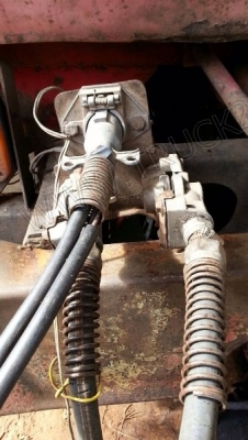 รถบรรทุก 10 ล้อบรรทุกของเหลว  ยี่ห้อ HINO รุ่น FM3MMLD