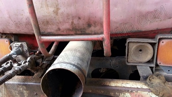 รถบรรทุก 10 ล้อบรรทุกของเหลว  ยี่ห้อ HINO รุ่น FM3MMLD