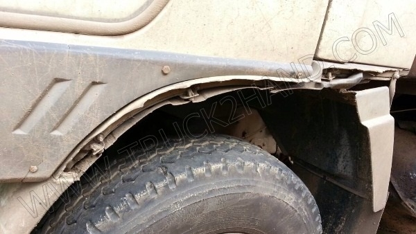 รถบรรทุก 10 ล้อบรรทุกของเหลว  ยี่ห้อ HINO รุ่น FM3MMLD  240 แรงม้า