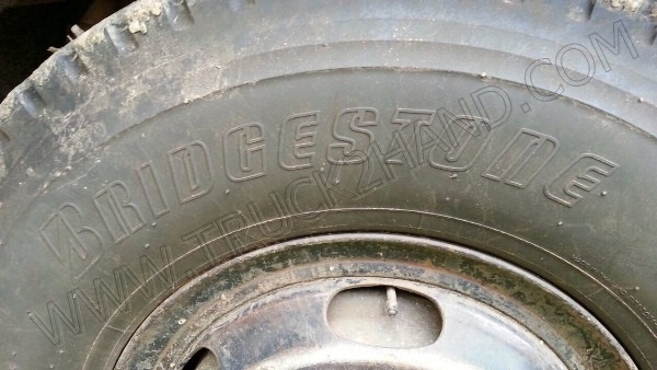 รถบรรทุก 10 ล้อบรรทุกของเหลว  ยี่ห้อ HINO รุ่น FM3MMLD  240 แรงม้า