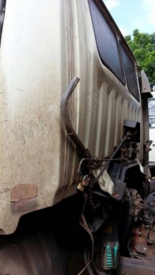 รถบรรทุก 10 ล้อบรรทุกของเหลว  ยี่ห้อ HINO รุ่น FM3MMLD  240 แรงม้า