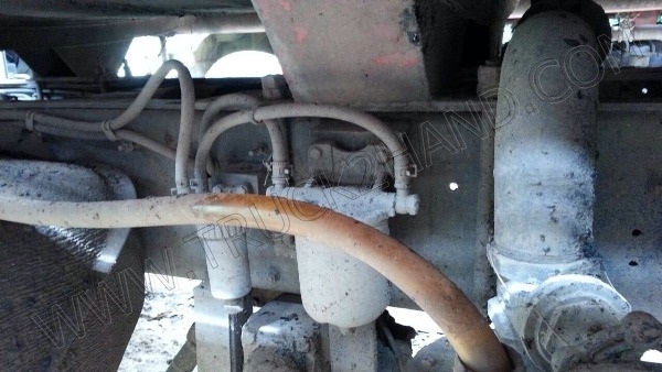 รถบรรทุก 10 ล้อบรรทุกของเหลว  ยี่ห้อ HINO รุ่น FM3MMLD  240 แรงม้า