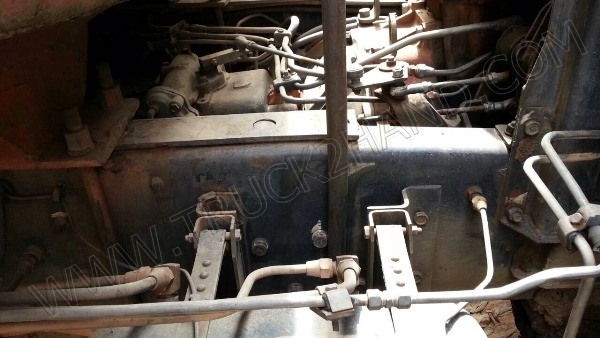 รถบรรทุก 10 ล้อบรรทุกของเหลว  ยี่ห้อ HINO รุ่น FM3MMLD  240 แรงม้า