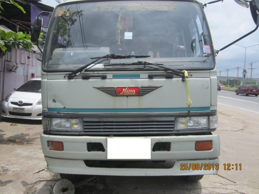 ขายรถ 10 ล้อ HINO  160 แรง   รถบ้าน สภาพพร้อมใช้งาน เปลี่ยนหัวเป็นสิงห์ไฮเทค