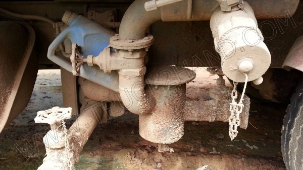 รถบรรทุก 10 ล้อบรรทุกของเหลว ยี่ห้อ HINO รุ่น FM3MMLD 240 แรงม้า รถบรรทุก 10 ล้อบรรทุกของเหลว ยี่ห้อ HINO รุ่น FM3MMLD 240 แรงม้า