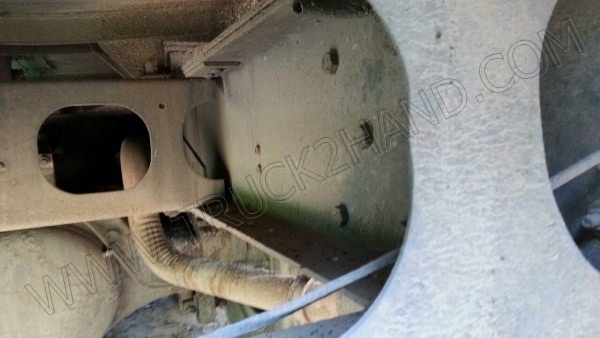 รถบรรทุก 10 ล้อบรรทุกของเหลว ยี่ห้อ HINO รุ่น FM3MMLD 240 แรงม้า รถบรรทุก 10 ล้อบรรทุกของเหลว ยี่ห้อ HINO รุ่น FM3MMLD 240 แรงม้า