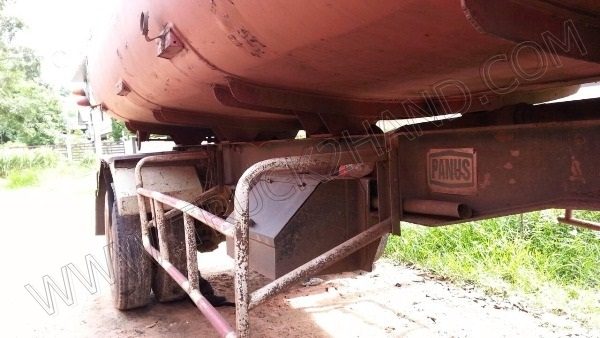 รถบรรทุก 10 ล้อบรรทุกของเหลว ยี่ห้อ HINO รุ่น FM3MMLD 240 แรงม้า รถบรรทุก 10 ล้อบรรทุกของเหลว ยี่ห้อ HINO รุ่น FM3MMLD 240 แรงม้า