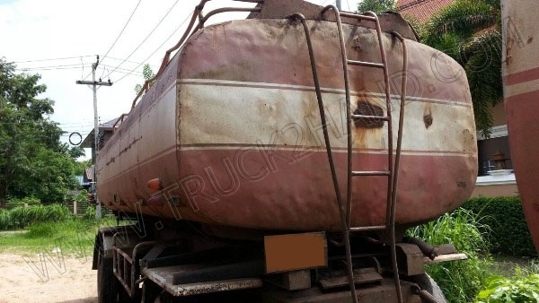 รถบรรทุก 10 ล้อบรรทุกของเหลว ยี่ห้อ HINO รุ่น FM3MMLD 240 แรงม้า รถบรรทุก 10 ล้อบรรทุกของเหลว ยี่ห้อ HINO รุ่น FM3MMLD 240 แรงม้า