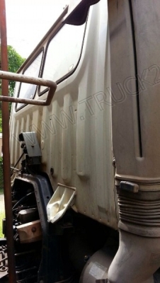 รถบรรทุก 10 ล้อบรรทุกของเหลว ยี่ห้อ HINO รุ่น FM3MMLD 240 แรงม้า รถบรรทุก 10 ล้อบรรทุกของเหลว ยี่ห้อ HINO รุ่น FM3MMLD 240 แรงม้า