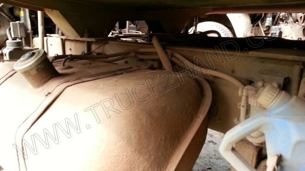 รถบรรทุก 10 ล้อบรรทุกของเหลว ยี่ห้อ HINO รุ่น FM3MMLD 240 แรงม้า รถบรรทุก 10 ล้อบรรทุกของเหลว ยี่ห้อ HINO รุ่น FM3MMLD 240 แรงม้า