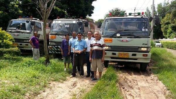 รถบรรทุก 10 ล้อบรรทุกของเหลว ยี่ห้อ HINO รุ่น FM3MMLD 240 แรงม้า รถบรรทุก 10 ล้อบรรทุกของเหลว ยี่ห้อ HINO รุ่น FM3MMLD 240 แรงม้า