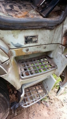 รถบรรทุก 10 ล้อบรรทุกของเหลว ยี่ห้อ HINO รุ่น FM3MMLD 240 แรงม้า รถบรรทุก 10 ล้อบรรทุกของเหลว ยี่ห้อ HINO รุ่น FM3MMLD 240 แรงม้า