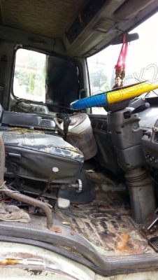 รถบรรทุก 10 ล้อบรรทุกของเหลว ยี่ห้อ HINO รุ่น FM3MMLD 240 แรงม้า รถบรรทุก 10 ล้อบรรทุกของเหลว ยี่ห้อ HINO รุ่น FM3MMLD 240 แรงม้า