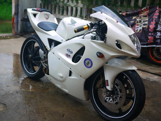 ขาย Nc30 พร้อมทะเบียนแท้ แฟริ่งหน้าฮายาบูสะ ท้าย Rc211 พร้อมท่อสูตร ราคา 85000 จัดไฟแนนท์ได้ by 400 Club Thailand www.400clubthailand.comโทร0803355484 ขาย Nc30 พร้อมทะเบียนแท้ แฟริ่งหน้าฮายาบูสะ ท้าย Rc211 พร้อมท่อสูตร ราคา 85000 จัดไฟแนนท์ได้ by 400 Club Thailand www.400clubthailand.comโทร0803355484