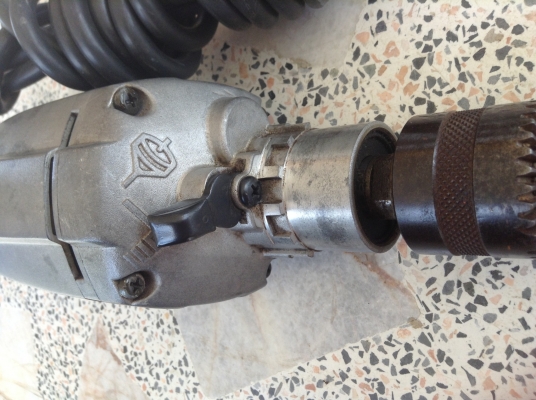 ขายสว่านกระแทก 4 หุน ยี่ห้อมากีต้า รุ่น 8420V