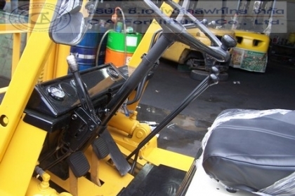 ขาย รถโฟล์คลิฟท์ KOMATSU รุ่น FG20 -8