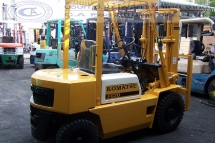 ขาย รถโฟล์คลิฟท์ KOMATSU รุ่น FG20 -8