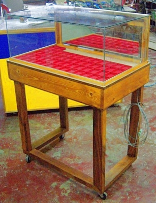 ตู้โชว์พระ ขนาดของตัวโต๊ะ กว้าง 50 เซนติเมตร สูง 109 เซนติเมตร ยาว 78 เซนติเมตร มีล้อเคลื่อนที่ได้ มีไฟ 2900 บาท ใช้งานได้เลย อยู่จรัญ13 สนใจติดต่อ 083-0005517 ตู้โชว์พระ ขนาดของตัวโต๊ะ กว้าง 50 เซนติเมตร สูง 109 เซนติเมตร ยาว 78 เซนติเมตร มีล้อเคลื่อนที่ได้ มีไฟ 2900 บาท ใช้งานได้เลย อยู่จรัญ13 สนใจติดต่อ 083-0005517