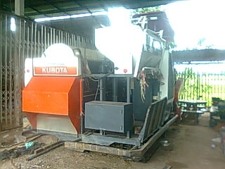KUBOTA DC60 รถเกี่ยวเงินเกี่ยวทองครับ สนใจของถูกเชิญทางนี้คร้าบ