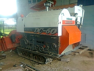 KUBOTA DC60 รถเกี่ยวเงินเกี่ยวทองครับ สนใจของถูกเชิญทางนี้คร้าบ