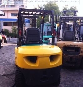 ขาย รถโฟล์คลิฟท์ KOMATSU รุ่น FD30-16